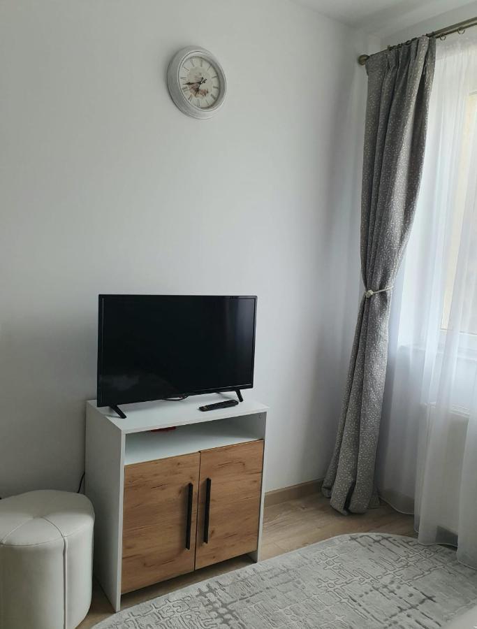 Apartament Ultra Central Marly Gura Humorului Exterior photo